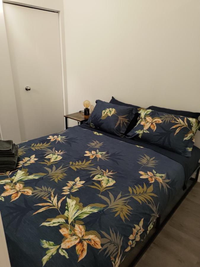Apartment Modern Downtown Loft Near Rogers Place,shaw Conf